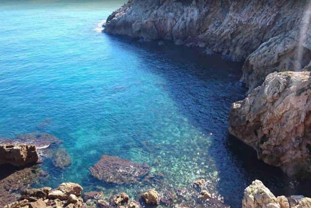 Apartamento En Primera Linea De Playa دينايا المظهر الخارجي الصورة
